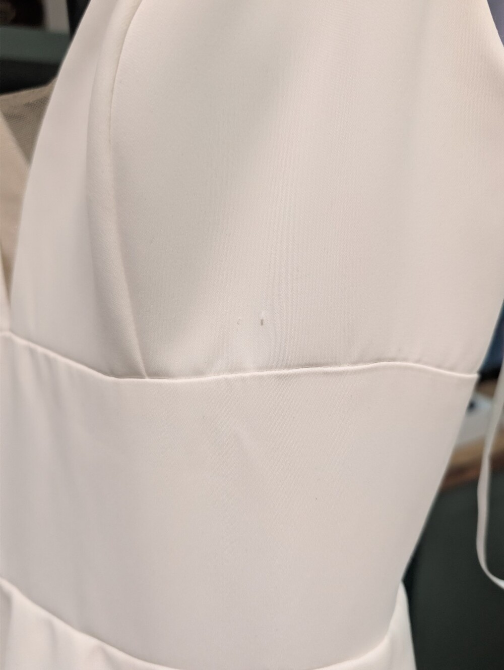 Justin Alexander Freeland Simple Elegant White A-Line Wedding Gown - Picture 14 of 16